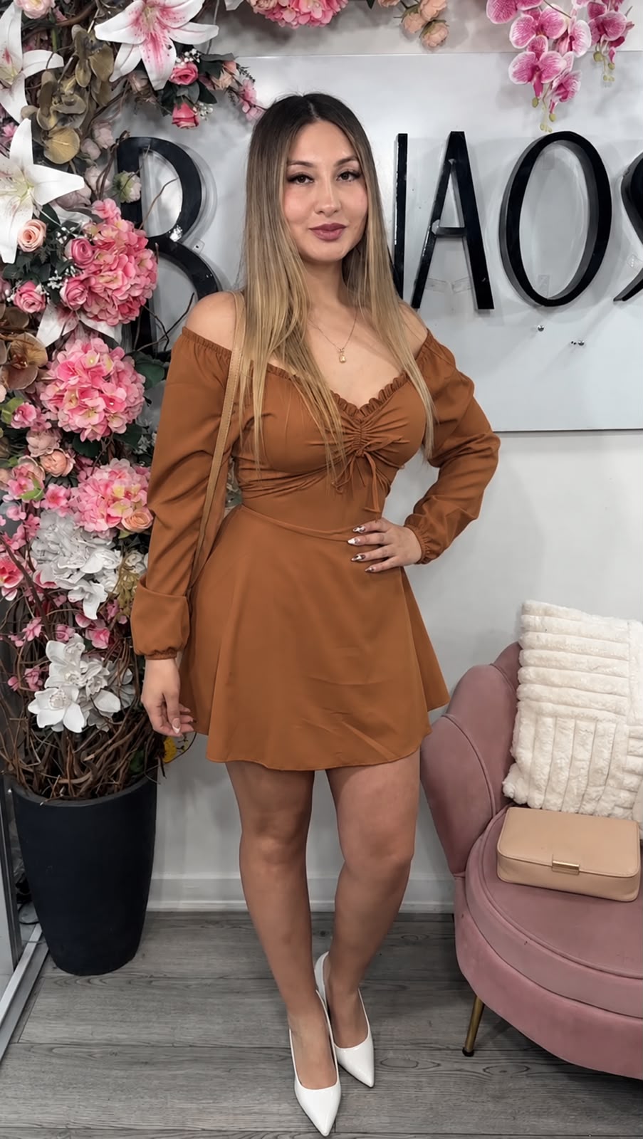 Vestido Short Carla Manga Larga