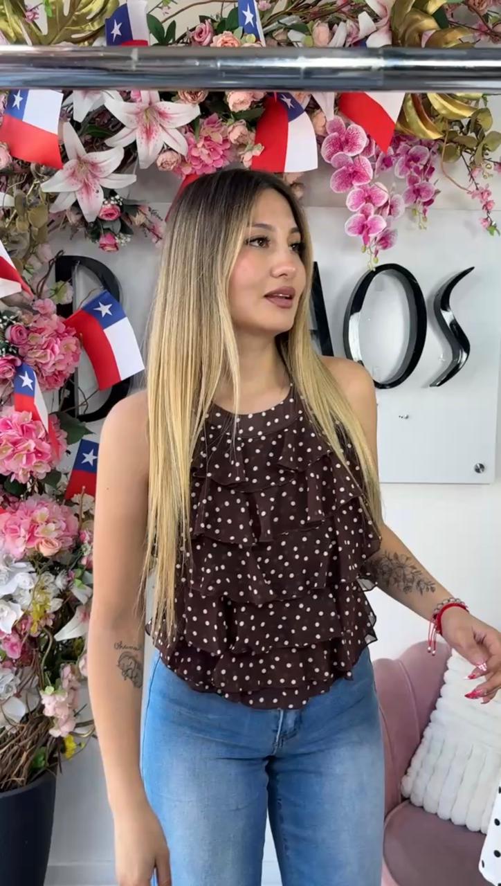 Blusa Lunares con Vuelos
